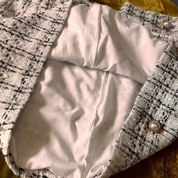 High Waist Tweed Plaid Mini Skirt - Picture 13 of 16